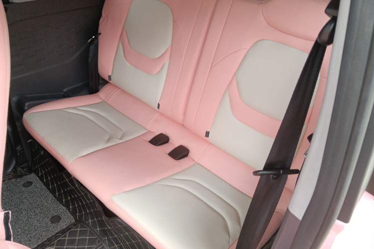 Used Chery QQ Ice Cream 2022 Taohuanxi Sweet Peach Edition Left Rear Seat