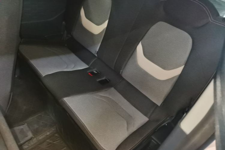 Used Chery QQ Ice Cream 2022 120km Conical Shape Lithium Iron Phosphate Left Rear Seat