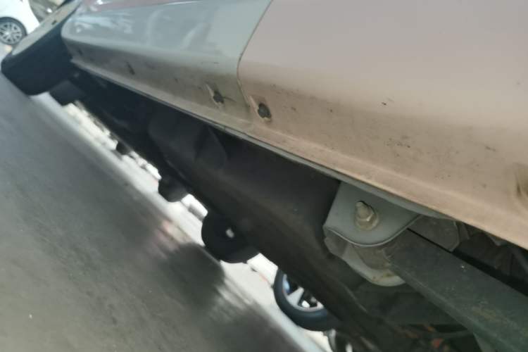 Used Chery QQ Ice Cream 2022 170km Sundae Phosphate Lithium-Ion Left Side Sill