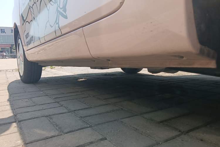Used Chery QQ Ice Cream 2022 170km Sundae Phosphate Lithium-Ion Left Side Sill