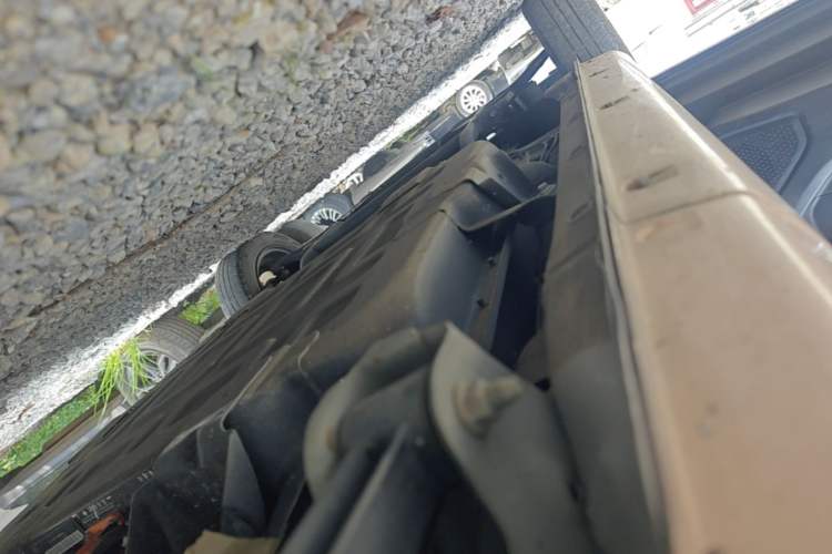 Used Chery QQ Ice Cream 2022 170km Sundae Phosphate Lithium-Ion Left Side Sill
