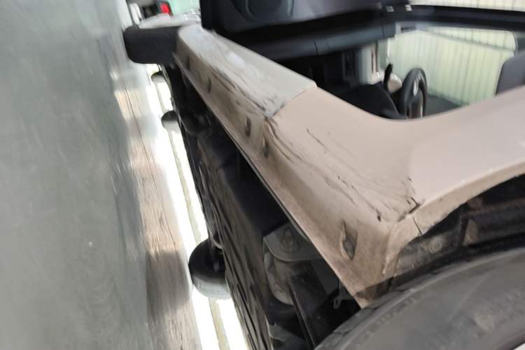 Used Chery QQ Ice Cream 2022 170km Sundae Phosphate Lithium-Ion Left Side Sill
