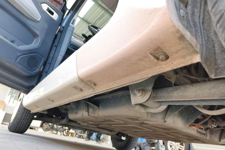 Used Chery QQ Ice Cream 2022 170km Sundae Phosphate Lithium-Ion Left Side Sill