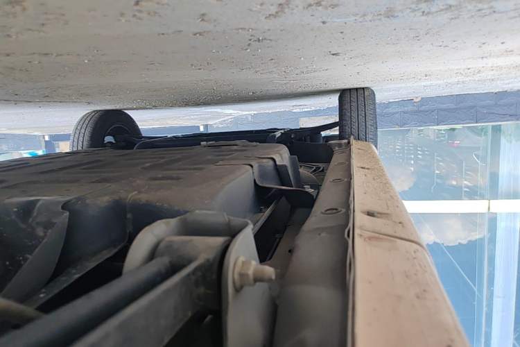 Used Chery QQ Ice Cream 2022 120km Milkshake Phosphate Lithium-Iron Left Side Sill