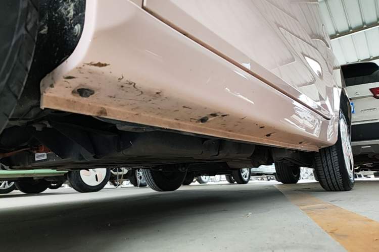 Used Chery QQ Ice Cream 2022 170km Sundae Phosphate Lithium-Ion Left Side Sill