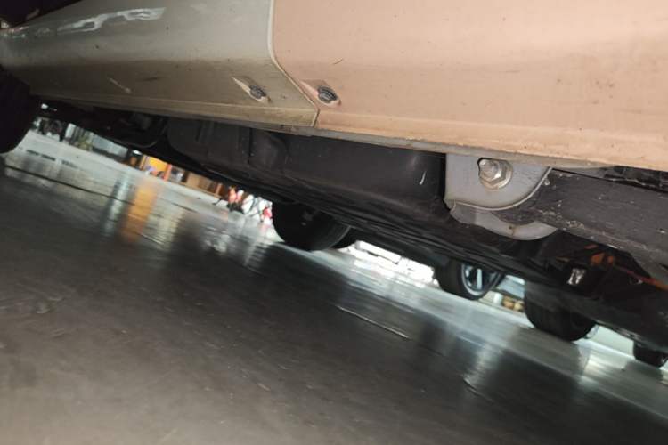 Used Chery QQ Ice Cream 2022 170km Sundae Phosphate Lithium-Ion Left Side Sill