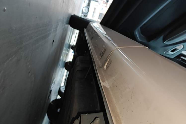 Used Chery QQ Ice Cream 2022 170km Sundae Phosphate Lithium-Ion Left Side Sill