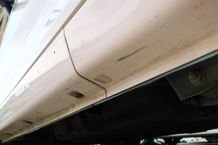 Used Chery QQ Ice Cream 2022 170km Sundae Phosphate Lithium-Ion Left Side Sill