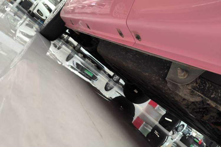 Used Chery QQ Ice Cream 2022 Taohuanxi Fragrant Peach Model Left Side Sill