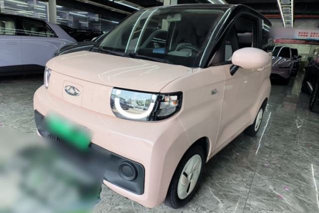 Used Chery QQ Ice Cream 2022 120km Milkshake Phosphate Lithium-Iron
