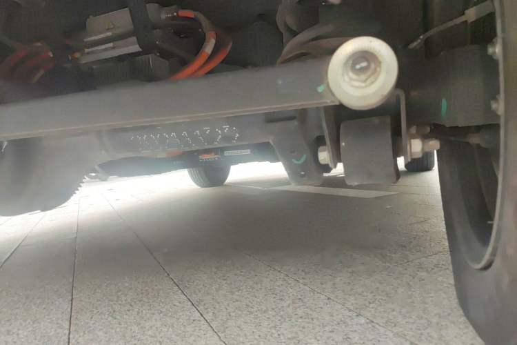 Used Chery QQ Ice Cream 2022 170km Sundae Phosphate Lithium-Ion Chassis Rear Right