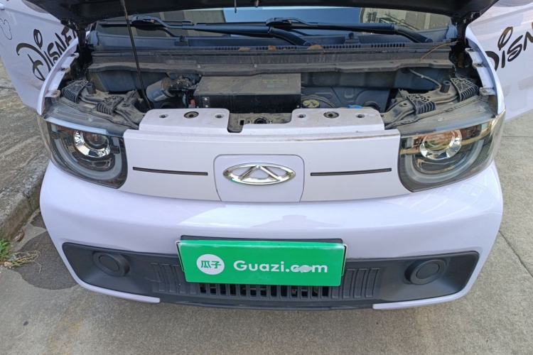 Used Chery QQ Ice Cream 2022 170km Sundae Phosphate Lithium-Ion Engine Bay