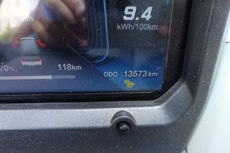 Used Chery QQ Ice Cream 2022 170km Sundae Phosphate Lithium-Ion Odometer Close Up
