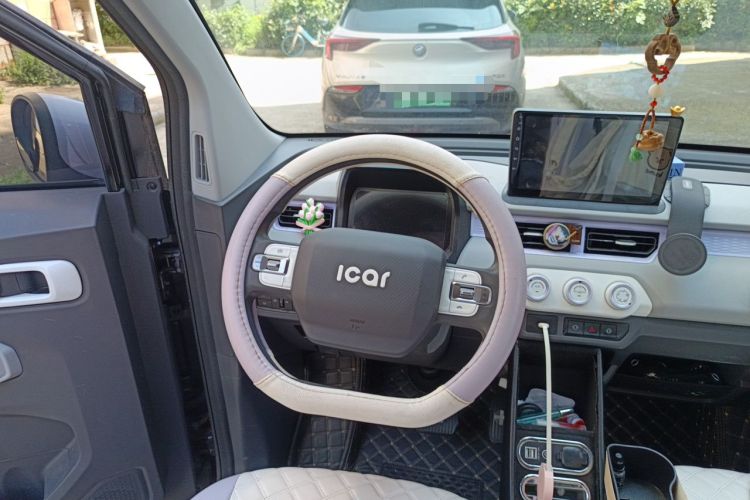 Used Chery QQ Ice Cream 2022 170km Sundae Phosphate Lithium-Ion Steering Wheel