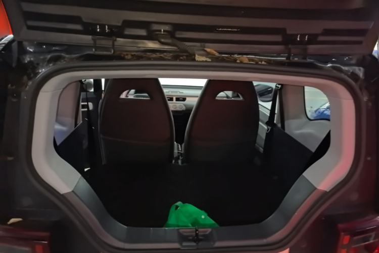 Used Chery QQ Ice Cream 2022 170km Sundae Phosphate Lithium-Ion Trunk