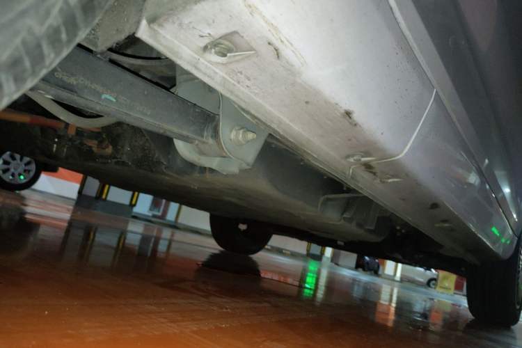 Used Chery QQ Ice Cream 2022 170km Sundae Phosphate Lithium-Ion Chassis Rear Right