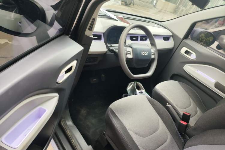 Used Chery QQ Ice Cream 2022 170km Sundae Phosphate Lithium-Ion Driver Seat