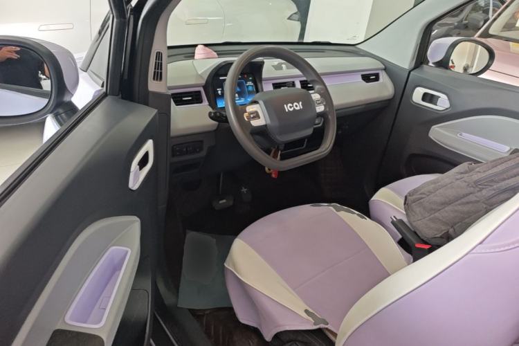 Used Chery QQ Ice Cream 2022 170km Sundae Phosphate Lithium-Ion Driver Seat