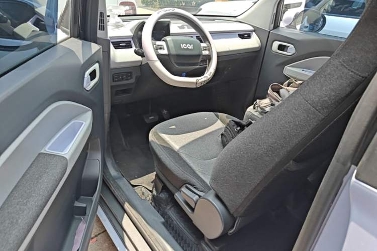 Used Chery QQ Ice Cream 2022 170km Sundae Ternary Lithium Driver Seat