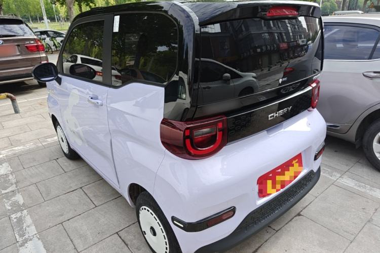 Used Chery QQ Ice Cream 2022 170km Sundae Phosphate Lithium-Ion Exterior 2
