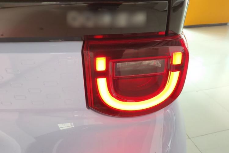 Used Chery QQ Ice Cream 2022 120km Conical Shape Lithium Iron Phosphate Exterior 3