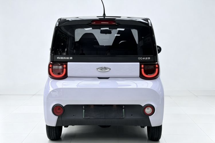 Used Chery QQ Ice Cream 2022 170km Sundae Phosphate Lithium-Ion Exterior 3