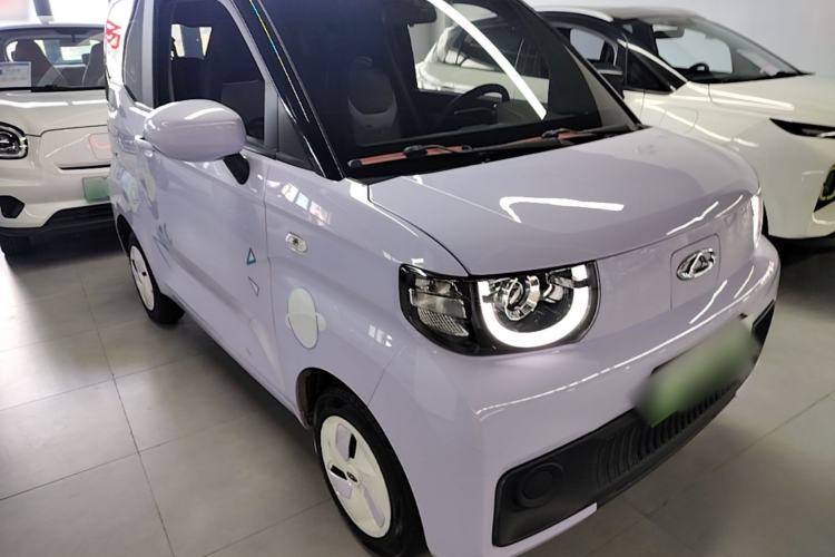 Used Chery QQ Ice Cream 2022 170km Sundae Phosphate Lithium-Ion Front Right 45 Deg