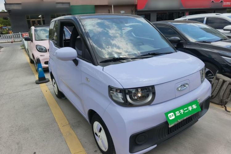 Used Chery QQ Ice Cream 2022 170km Sundae Phosphate Lithium-Ion Front Right 45 Deg
