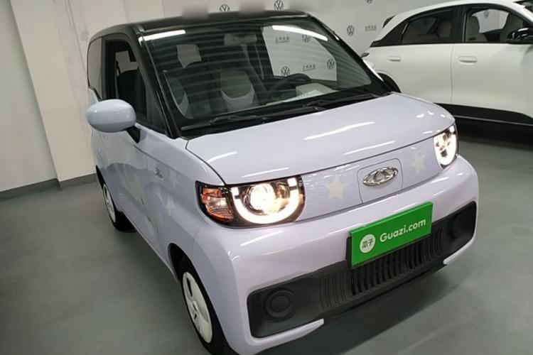 Used Chery QQ Ice Cream 2022 170km Sundae Phosphate Lithium-Ion Front Right 45 Deg