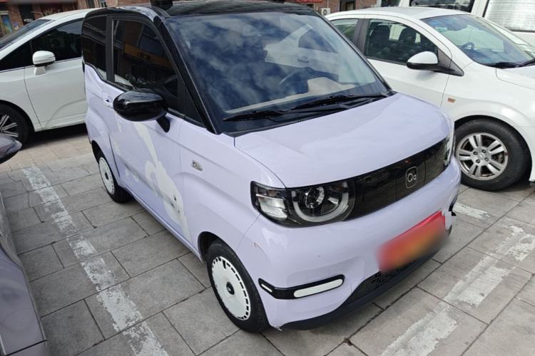 Used Chery QQ Ice Cream 2022 170km Sundae Phosphate Lithium-Ion Front Right 45 Deg