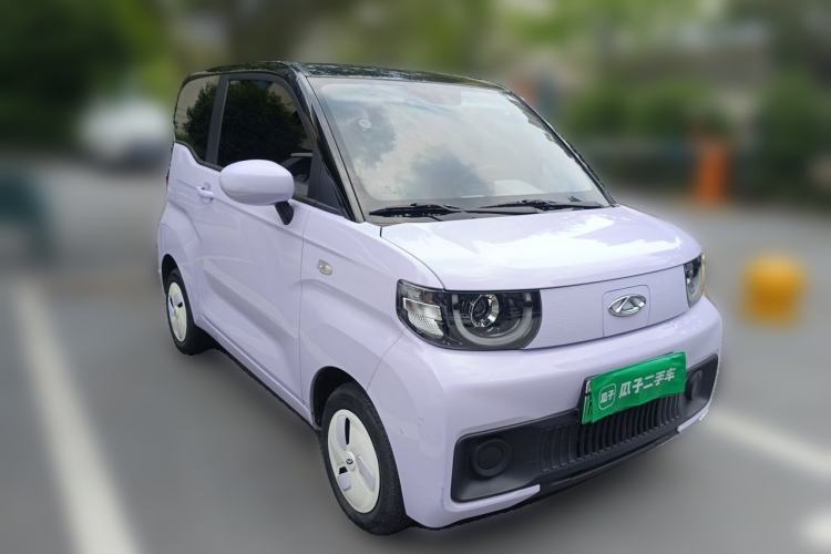 Used Chery QQ Ice Cream 2022 170km Sundae Phosphate Lithium-Ion Front Right 45 Deg