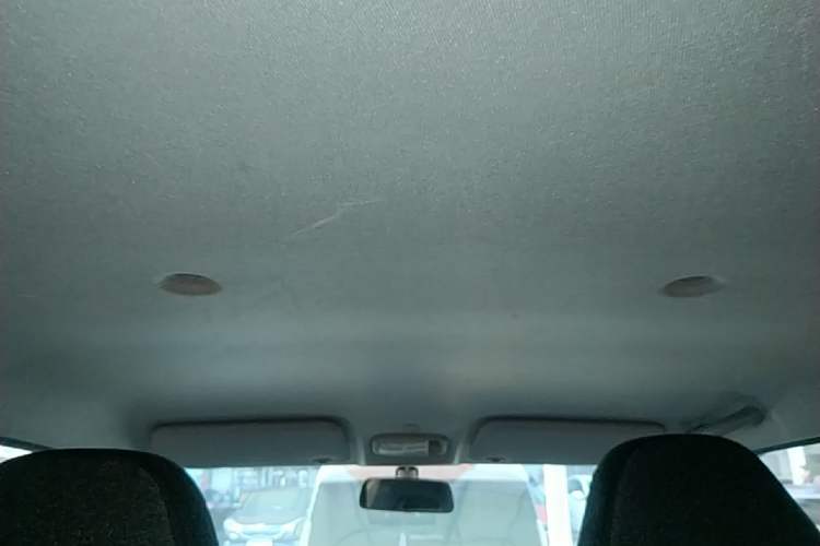 Used Chery QQ Ice Cream 2022 170km Sundae Phosphate Lithium-Ion Headliner