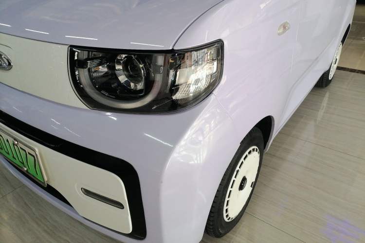 Used Chery QQ Ice Cream 2022 170km Sundae Phosphate Lithium-Ion Left Front Headlight