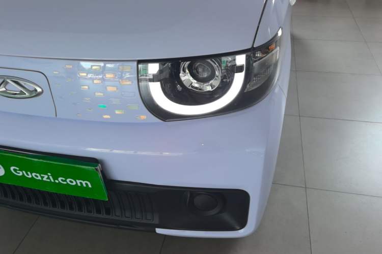 Used Chery QQ Ice Cream 2022 170km Sundae Phosphate Lithium-Ion Left Front Headlight
