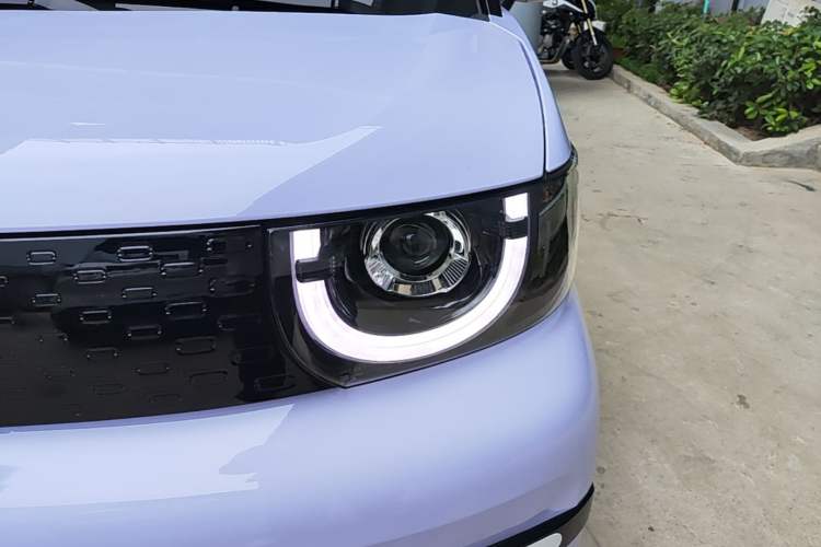 Used Chery QQ Ice Cream 2022 170km Sundae Phosphate Lithium-Ion Left Front Headlight