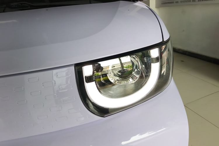Used Chery QQ Ice Cream 2022 120km Conical Shape Lithium Iron Phosphate Left Front Headlight