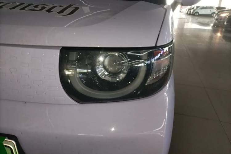 Used Chery QQ Ice Cream 2022 170km Sundae Phosphate Lithium-Ion Left Front Headlight