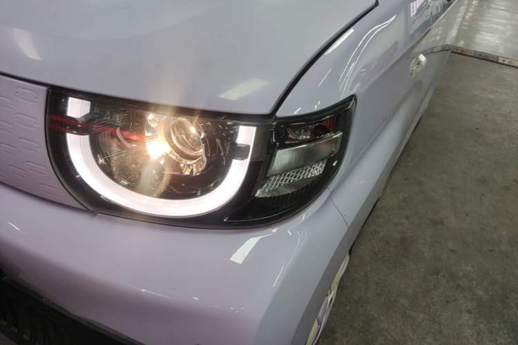 Used Chery QQ Ice Cream 2022 170km Sundae Phosphate Lithium-Ion Left Front Headlight