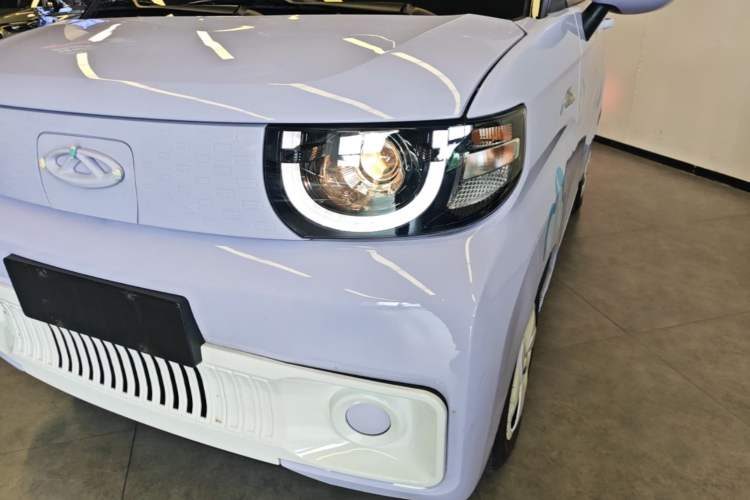 Used Chery QQ Ice Cream 2022 170km Sundae Phosphate Lithium-Ion Left Front Headlight