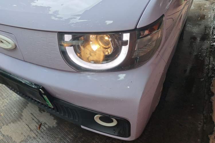 Used Chery QQ Ice Cream 2022 170km Sundae Phosphate Lithium-Ion Left Front Headlight