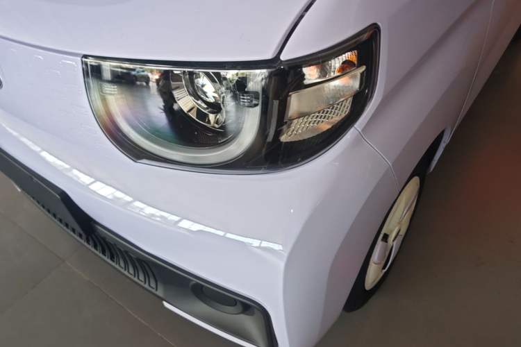 Used Chery QQ Ice Cream 2022 170km Sundae Phosphate Lithium-Ion Left Front Headlight