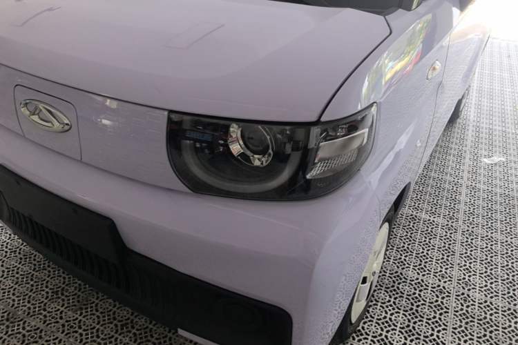 Used Chery QQ Ice Cream 2022 170km Sundae Phosphate Lithium-Ion Left Front Headlight