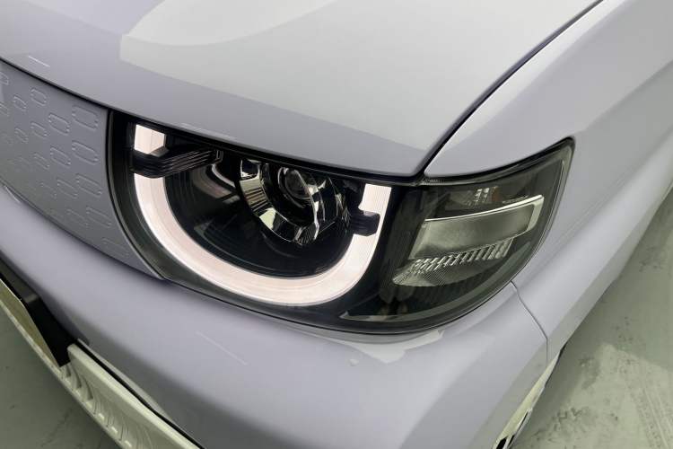 Used Chery QQ Ice Cream 2022 170km Sundae Phosphate Lithium-Ion Left Front Headlight