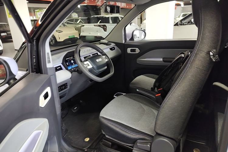 Used Chery QQ Ice Cream 2022 170km Sundae Phosphate Lithium-Ion Left Front Seat