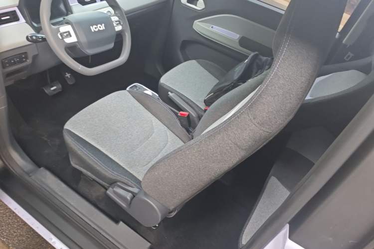 Used Chery QQ Ice Cream 2022 170km Sundae Phosphate Lithium-Ion Left Front Seat