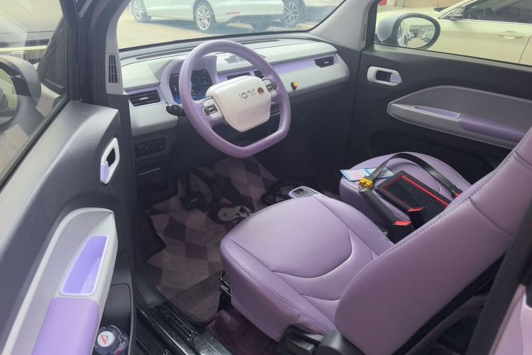 Used Chery QQ Ice Cream 2022 170km Sundae Phosphate Lithium-Ion Left Front Seat