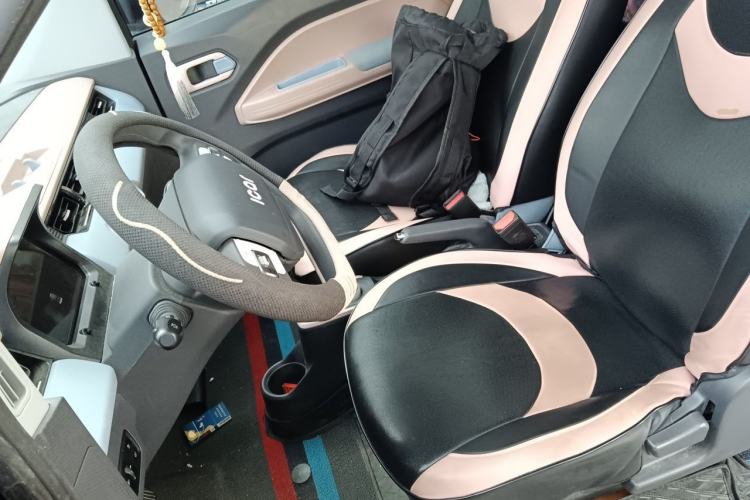 Used Chery QQ Ice Cream 2022 170km Sundae Phosphate Lithium-Ion Left Front Seat