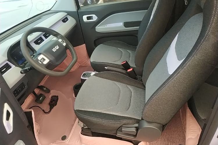Used Chery QQ Ice Cream 2022 170km Sundae Phosphate Lithium-Ion Left Front Seat