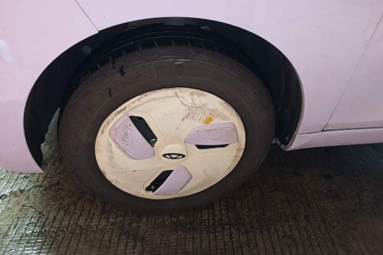Used Chery QQ Ice Cream 2022 170km Sundae Phosphate Lithium-Ion Left Front Wheel Hub