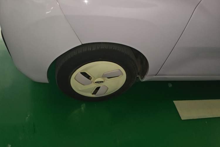 Used Chery QQ Ice Cream 2022 170km Sundae Phosphate Lithium-Ion Left Front Wheel Hub